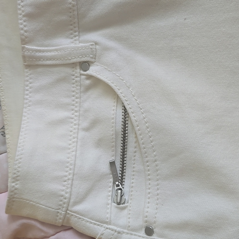 White Straight-Leg Pants - Picture 4 of 7